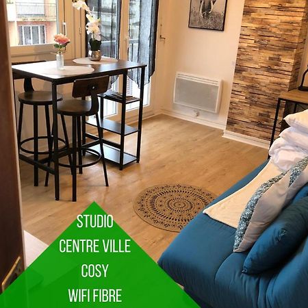 ポーCocon Palois Studio Cosy Dernier Etage Wifi Fibreアパートメント エクステリア 写真